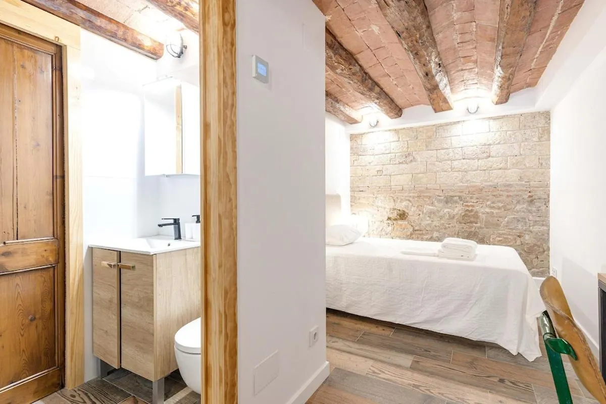 Apartman Concordia - Beautiful Flat, Spacious, Central 4 Rooms , 2 Bath Barcelona